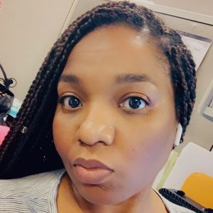 Meet your Posher, Lashondra